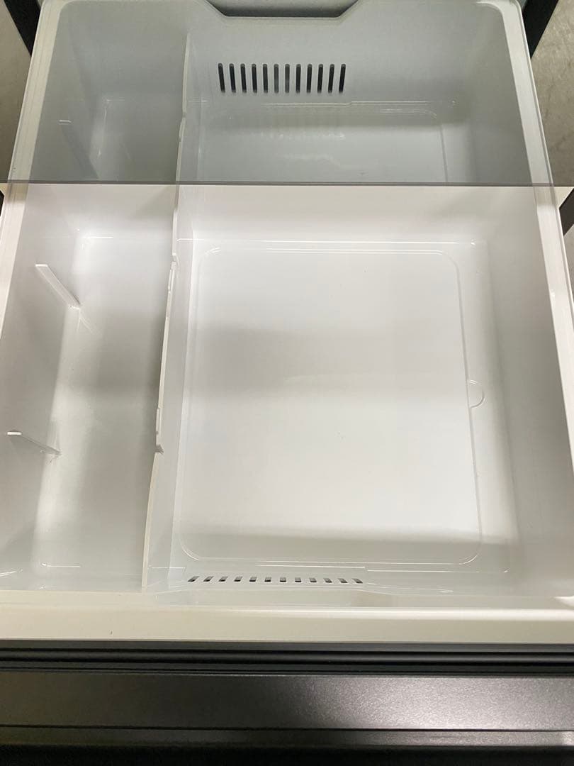 Hisense 極美品　ミラードア 冷蔵庫 162L 高年式　保証込み