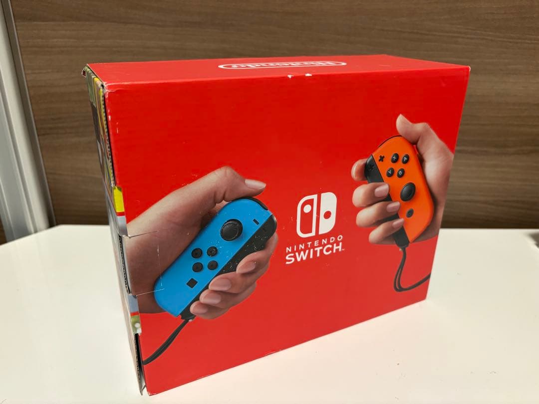【新品】Nintendo Switch ネオン　本体