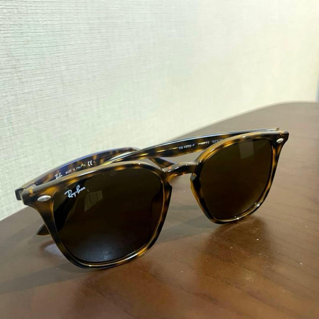 Ray-Ban サングラス ケース付き RB 4258-F