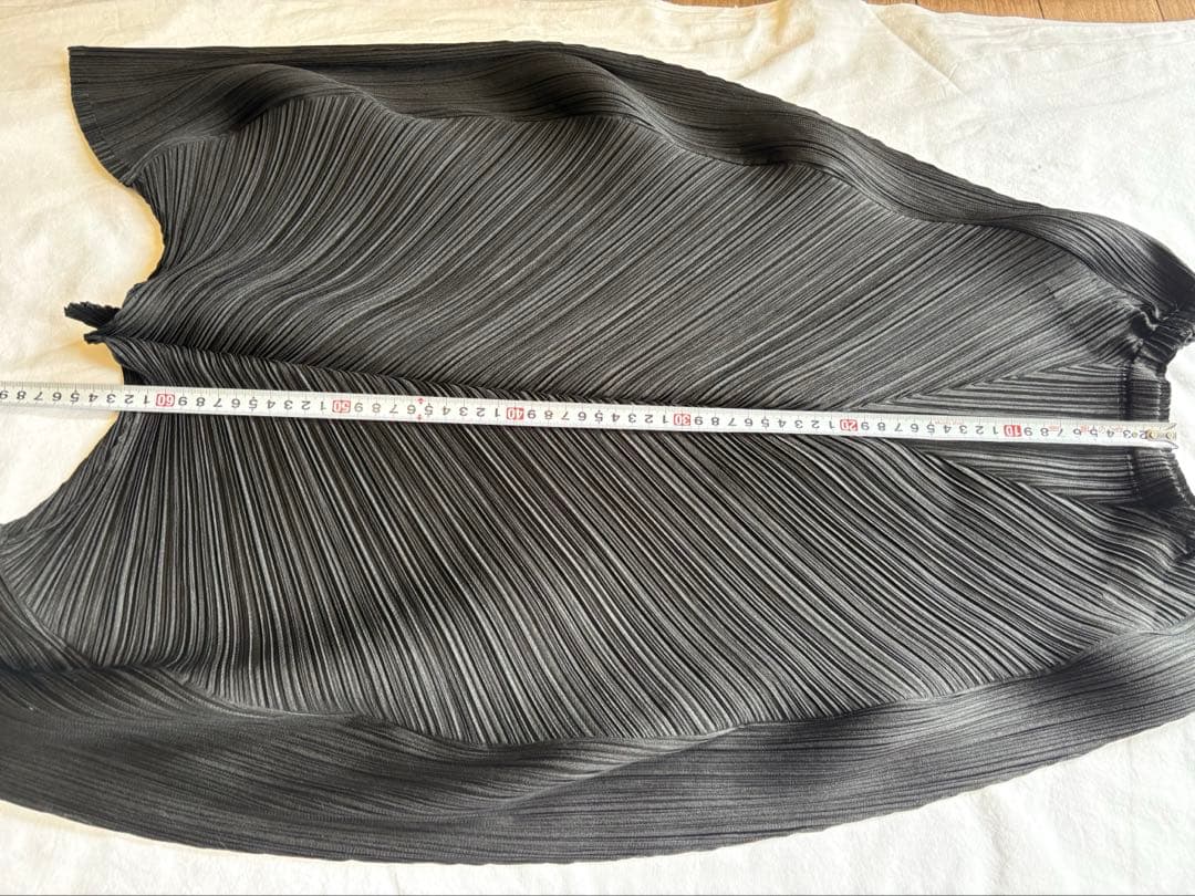 プリーツプリーズPLEATSPLEASEバルーンスカート黒ISSEYMIYAKE