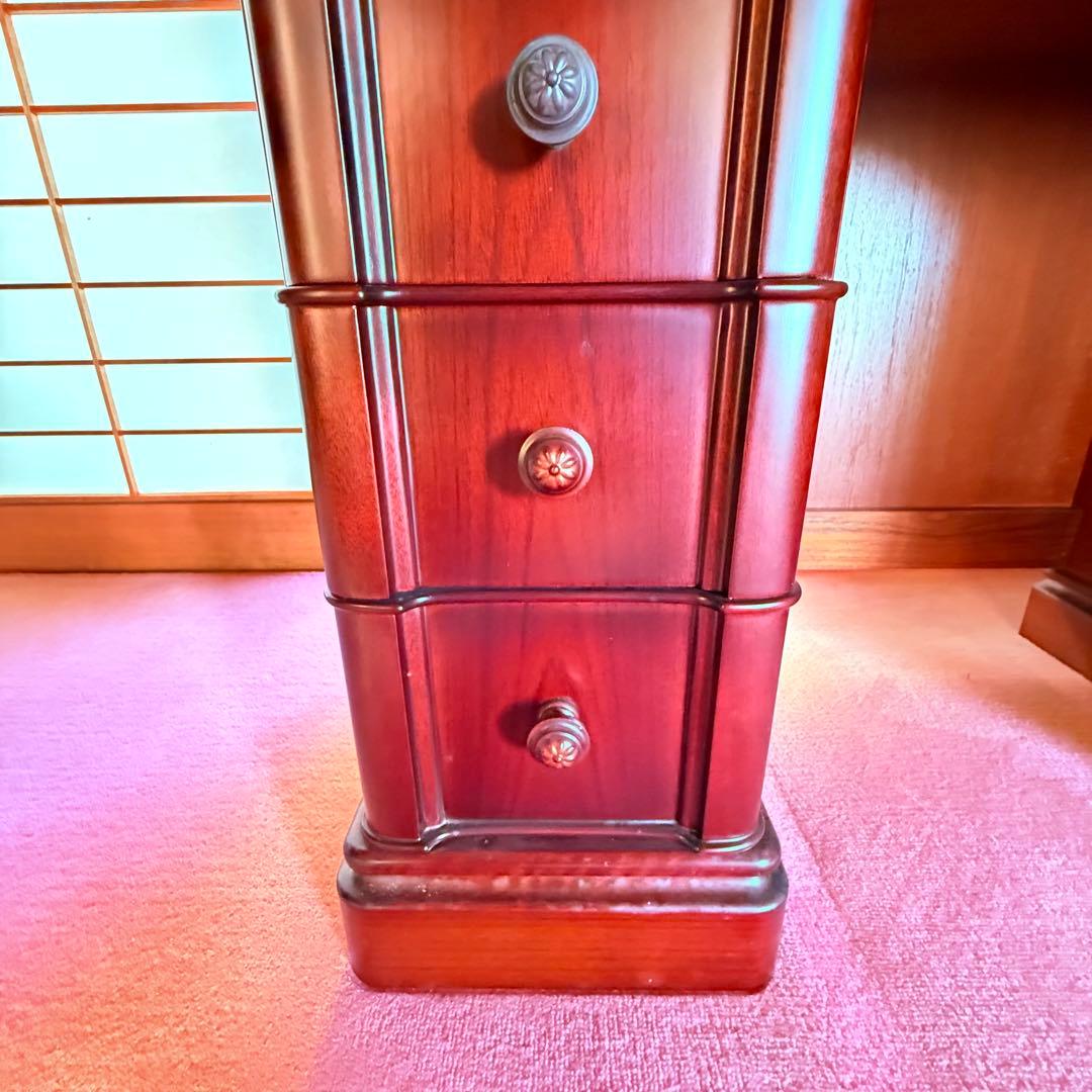 2236様感謝‼️これさえあれば‼️昭和の淑女のラウンドドレッサー鏡台机旭硝子➕手鏡