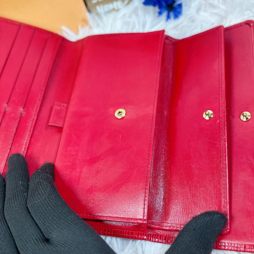 美品 ルイヴィトン 長財布 インターナショナル エピ 三つ折り財布 赤 レッド