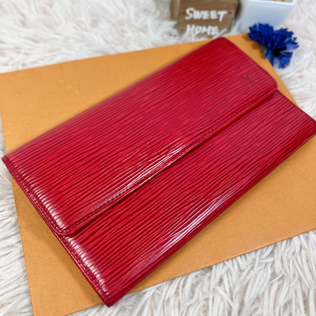 美品 ルイヴィトン 長財布 インターナショナル エピ 三つ折り財布 赤 レッド