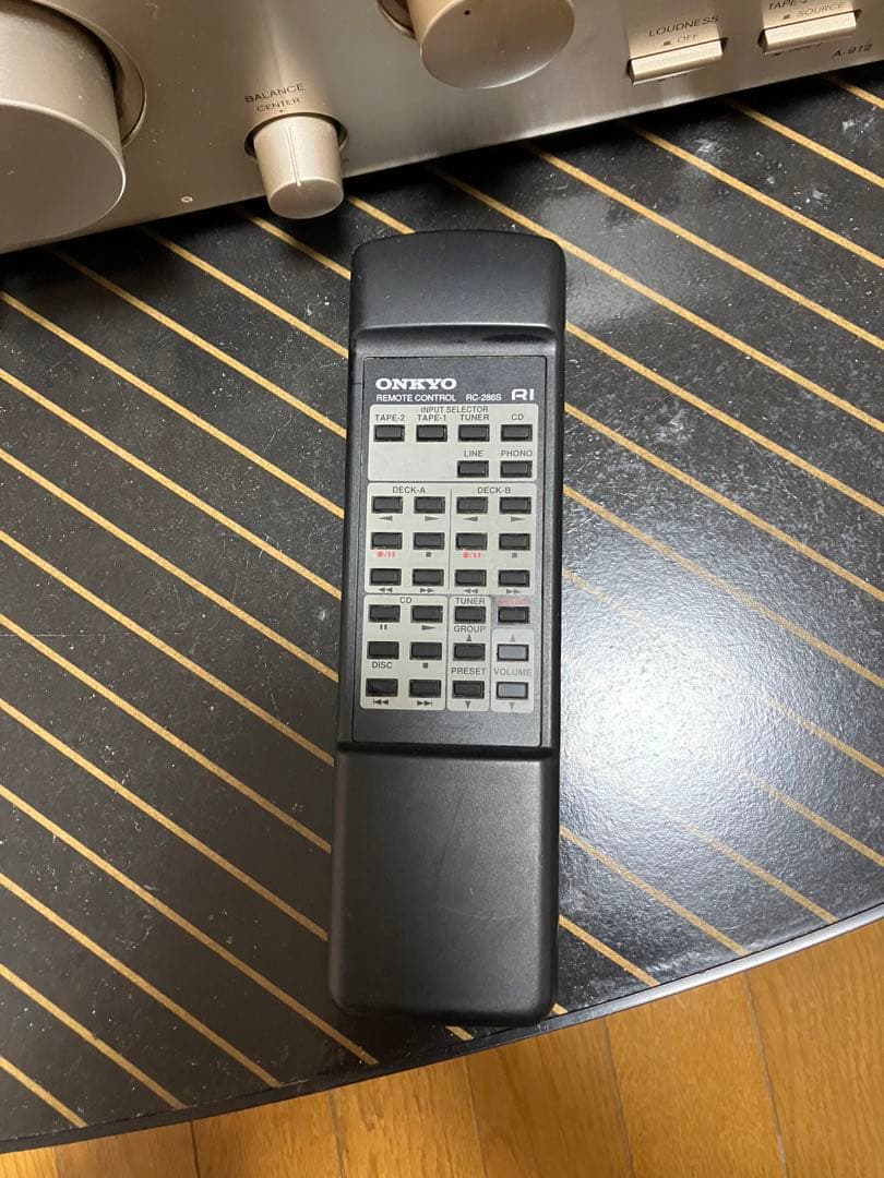ONKYOプリメインアンプ　A-912 ゴールド　リモコン付
