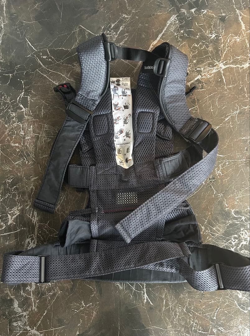 BABYBJORN ベビービョルンメッシュ抱っこ紐 ダークグレー