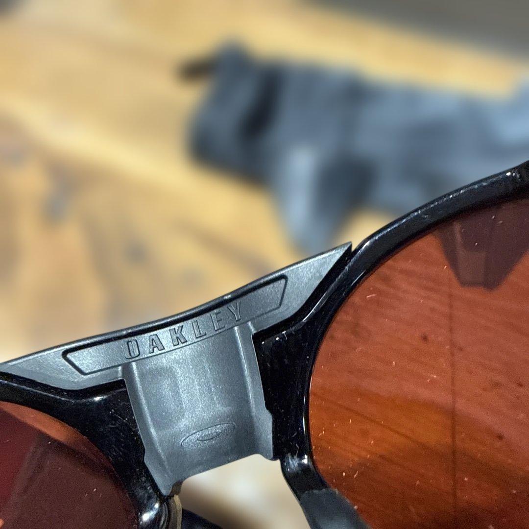 超美品　Oakley クリフデン　ブラック/オレンジ