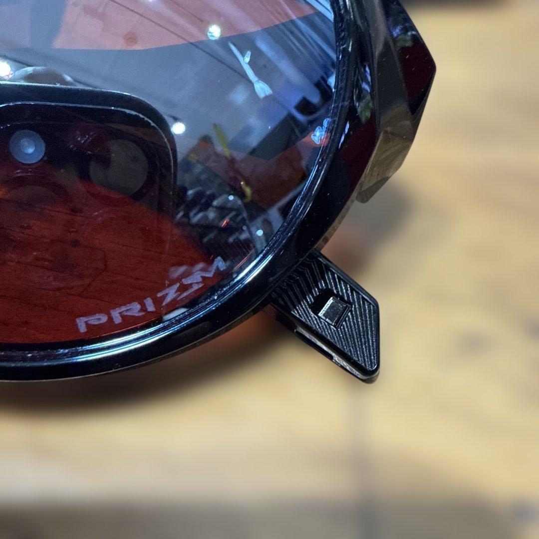 超美品　Oakley クリフデン　ブラック/オレンジ