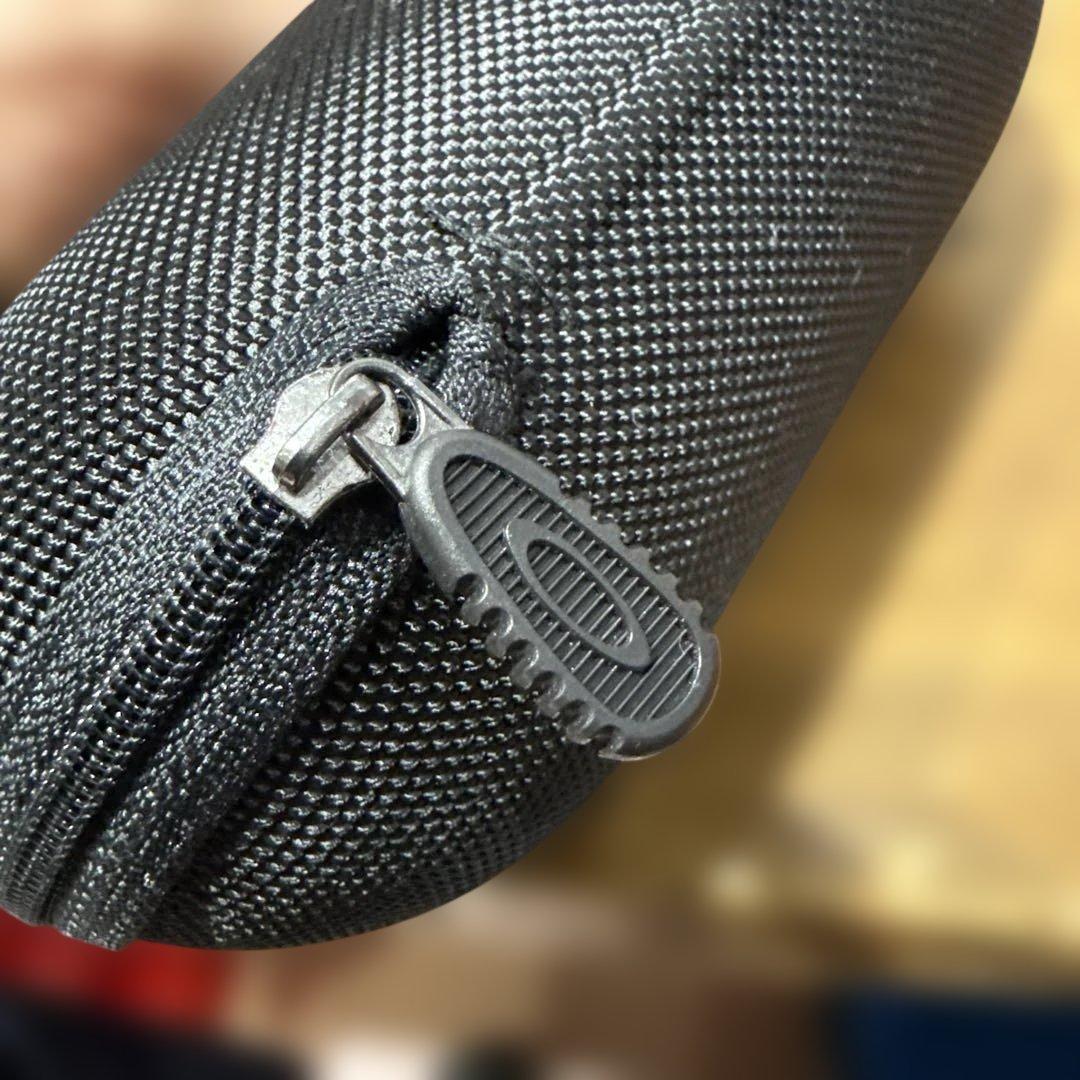 超美品　Oakley クリフデン　ブラック/オレンジ