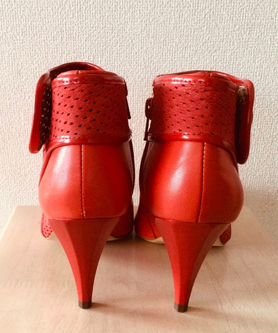 新品未使用☆MISS SIXTY レッド ポインテッドトゥ ブーティ 23cm