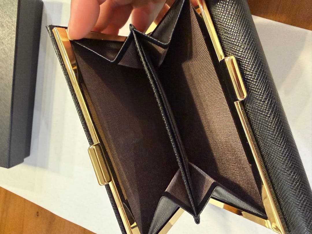 Burberry 二つ折り財　未使用　美品