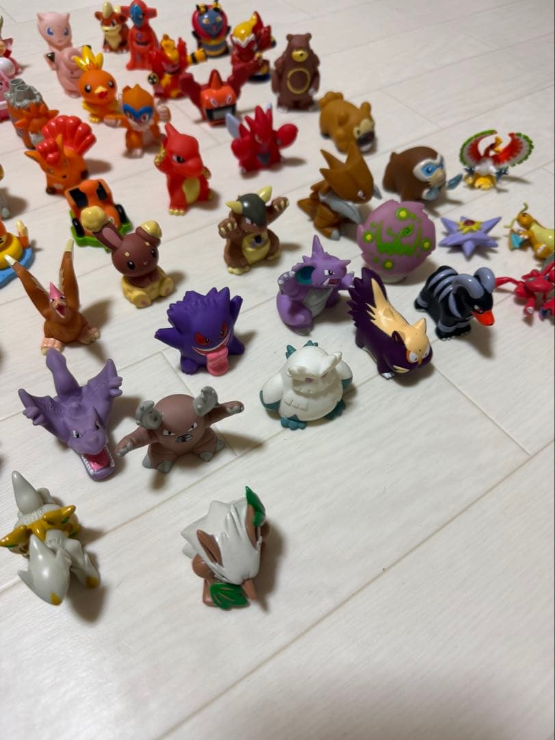 ポケモン　指人形　ソフビ　フィギュア　145