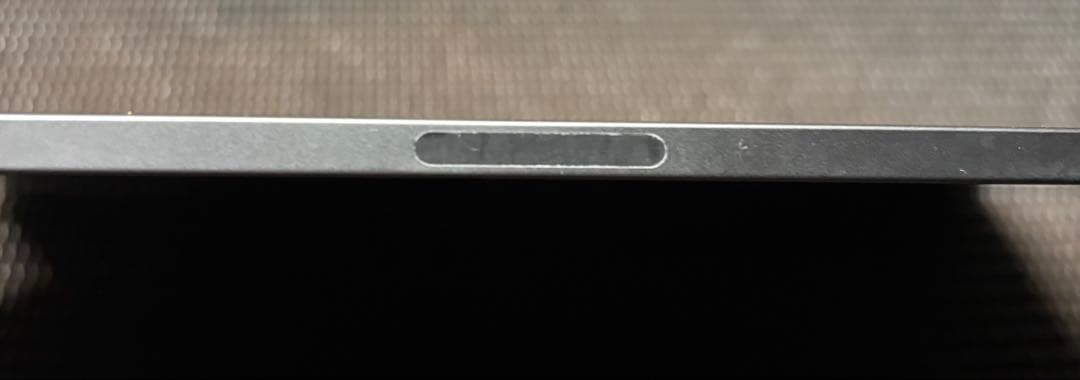 本日限定値下げ　Apple iPad Pro 11インチ　箱•カバー付 即日発送