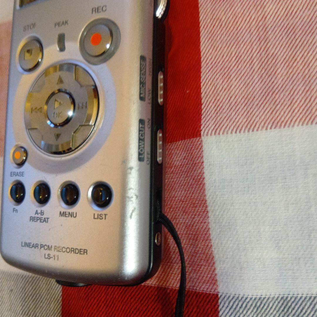 LINEAR PCM レコーダー LS-11 Olympus