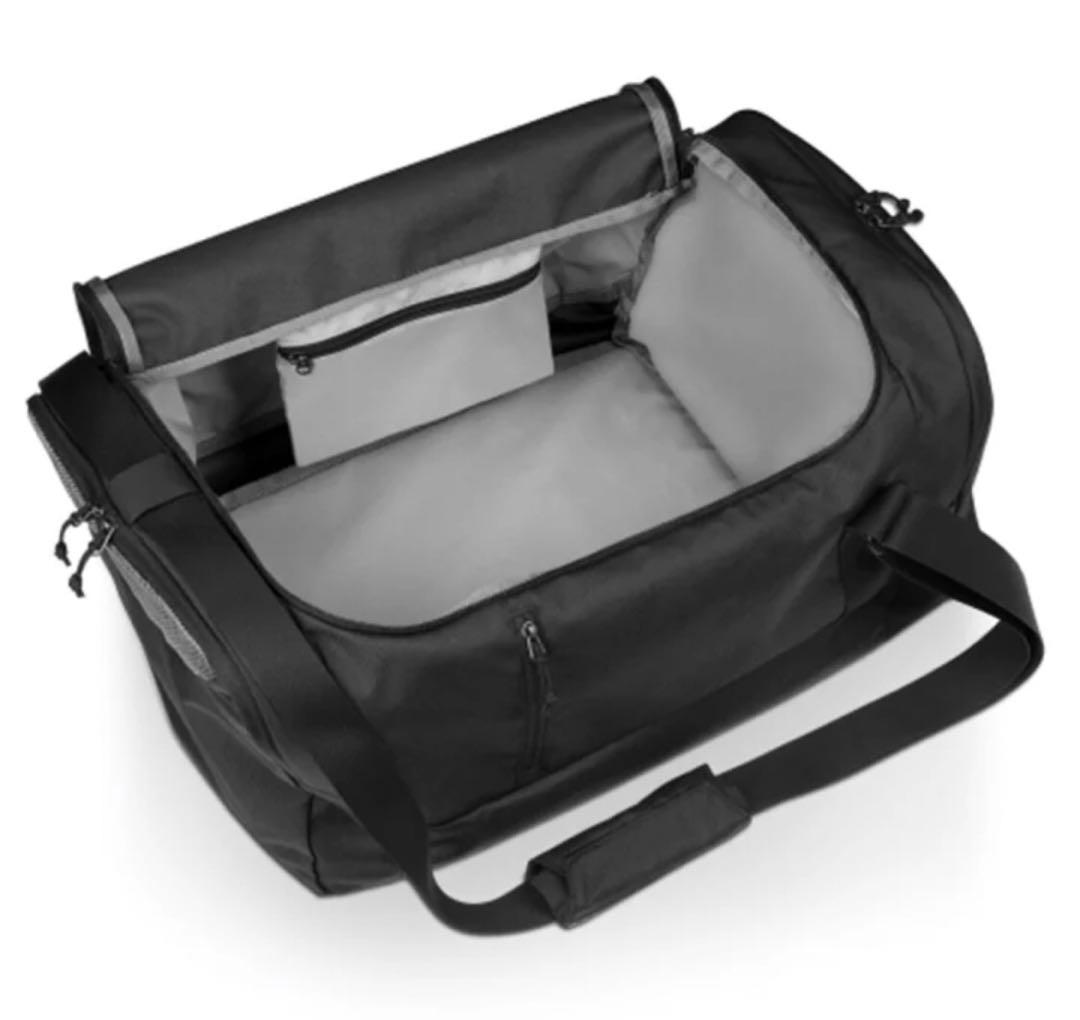 deuter&Audi コラボバッグ