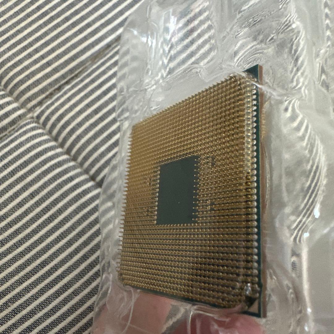 AMD Ryzen 7 5700X CPU 動作確認済み