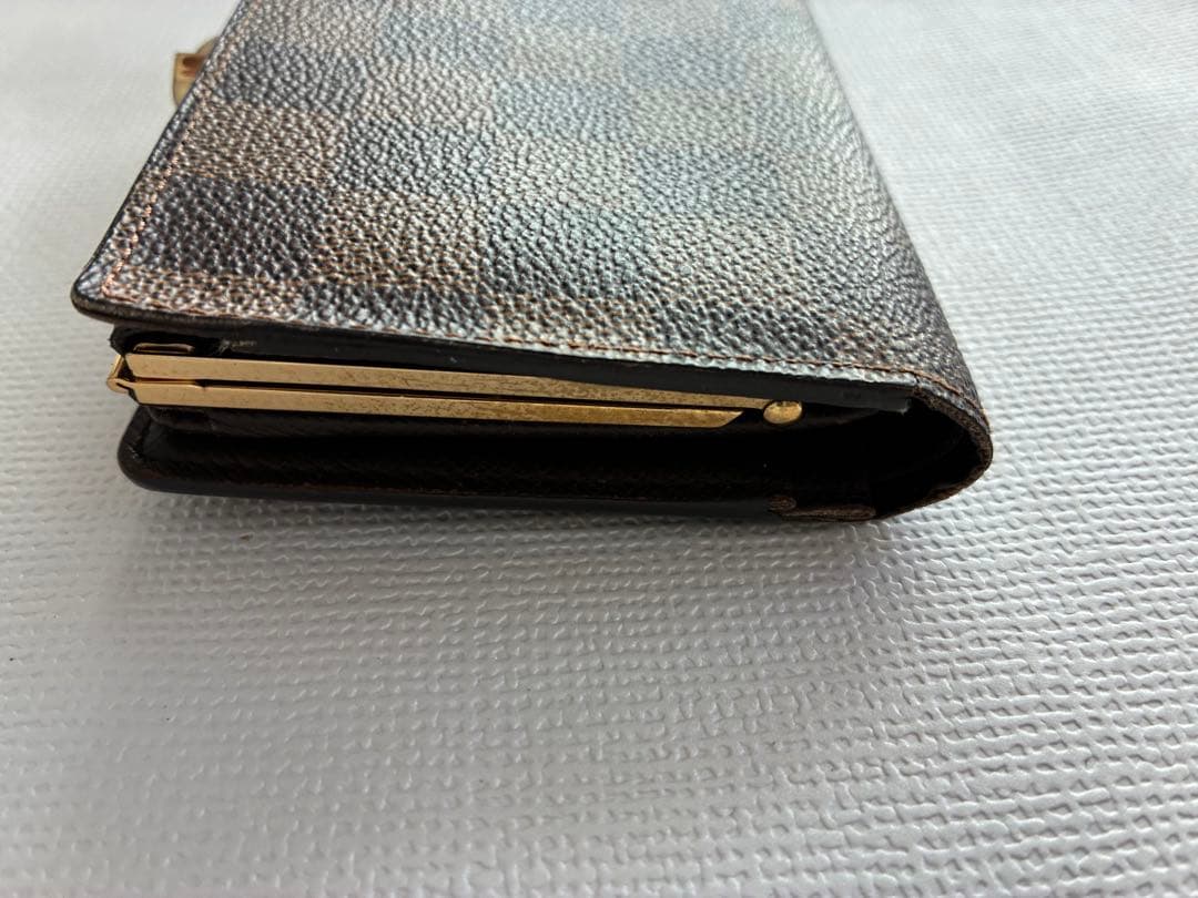 Louis Vuitton ダミエ　キャンバス　二つ折り財布