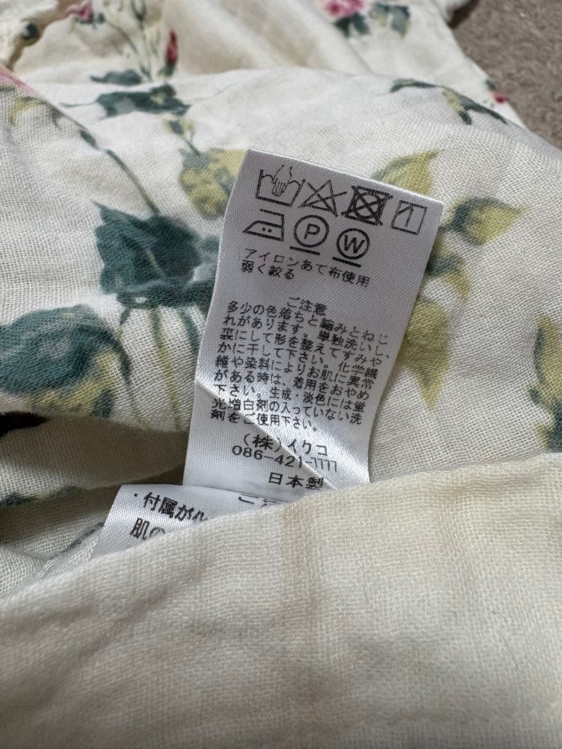 IKUKO 花柄パジャマ 上下セット