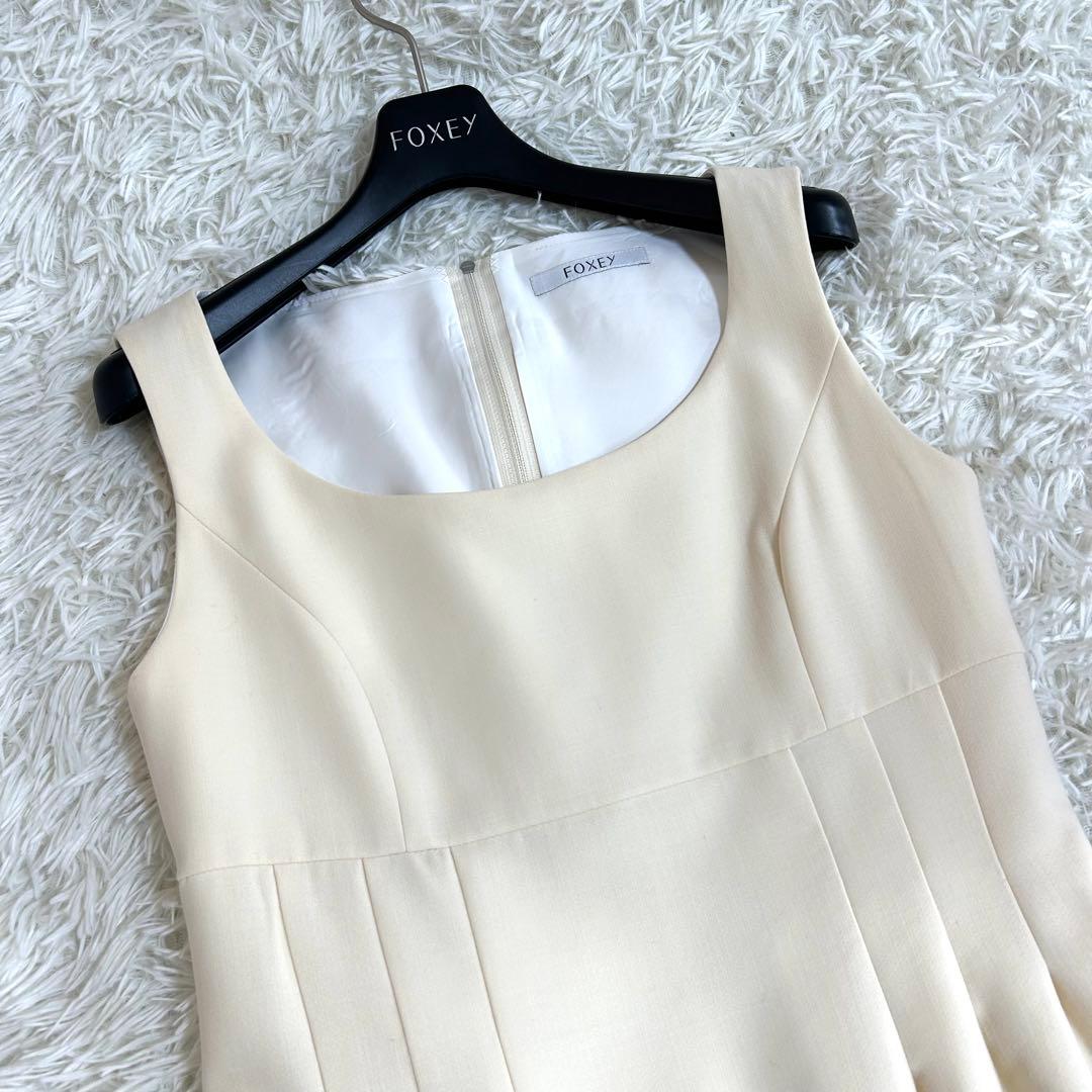 美品✨フォクシー 冬春に◎定価10万 ウール混 ストレッチ ワンピース