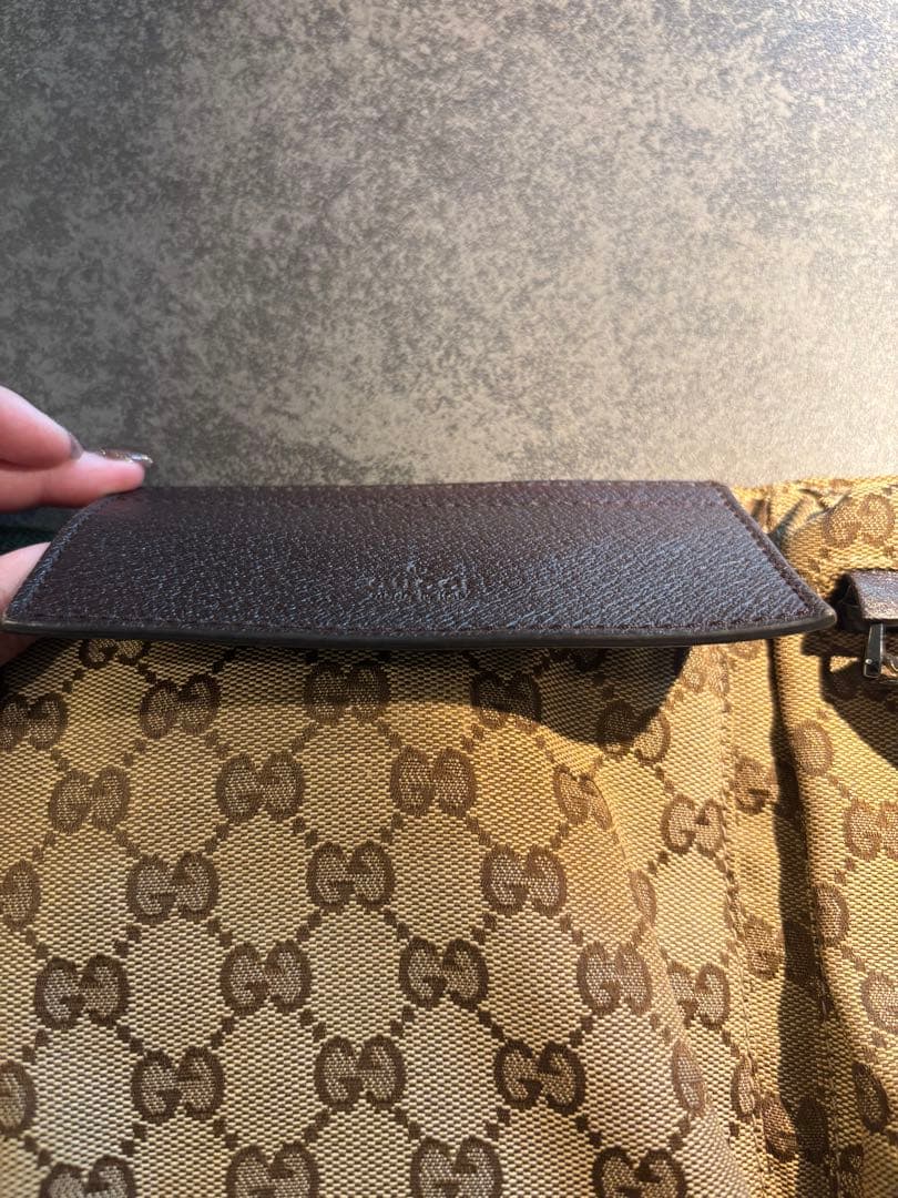 GUCCI ウエストポーチボディバッグGGキャンバス シェリーラインブラウン
