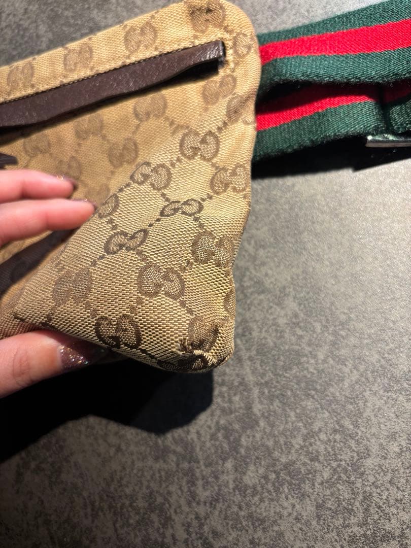 GUCCI ウエストポーチボディバッグGGキャンバス シェリーラインブラウン