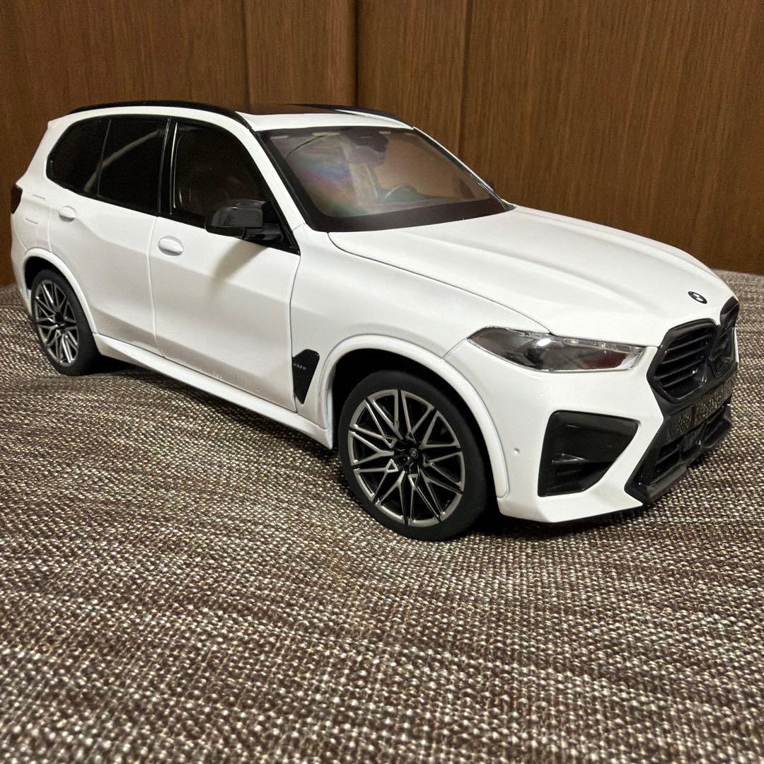 1/18  X5M LCI ダイキャストモデル