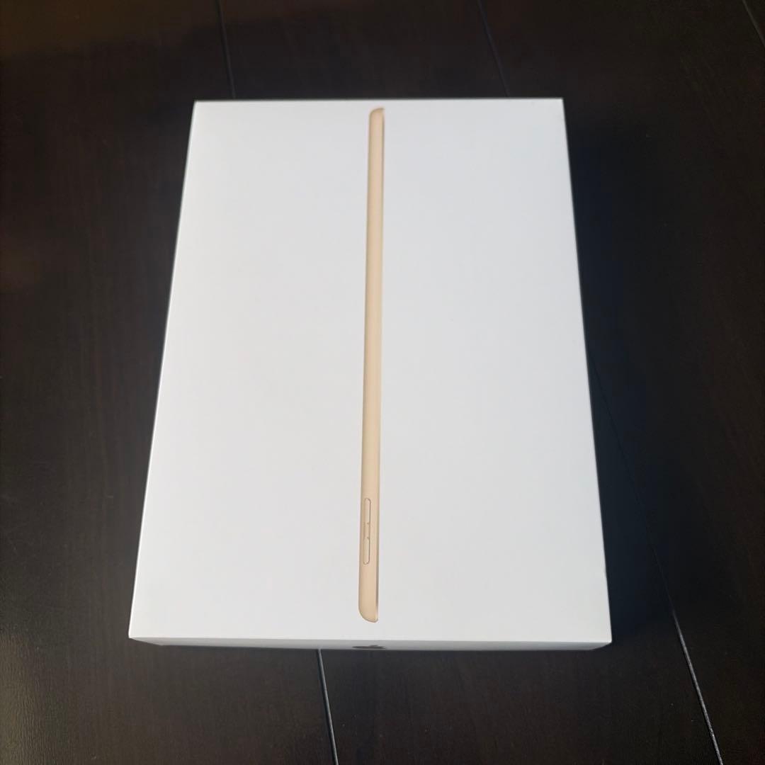 M*9様 iPad 第五世代　Wi-Fiモデル
