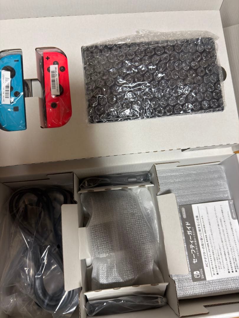 Nintendo Switch プロコントローラー