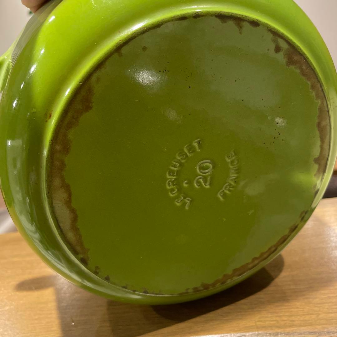 LE CREUSET 緑色 鋳鉄製 両手鍋週末値下げ