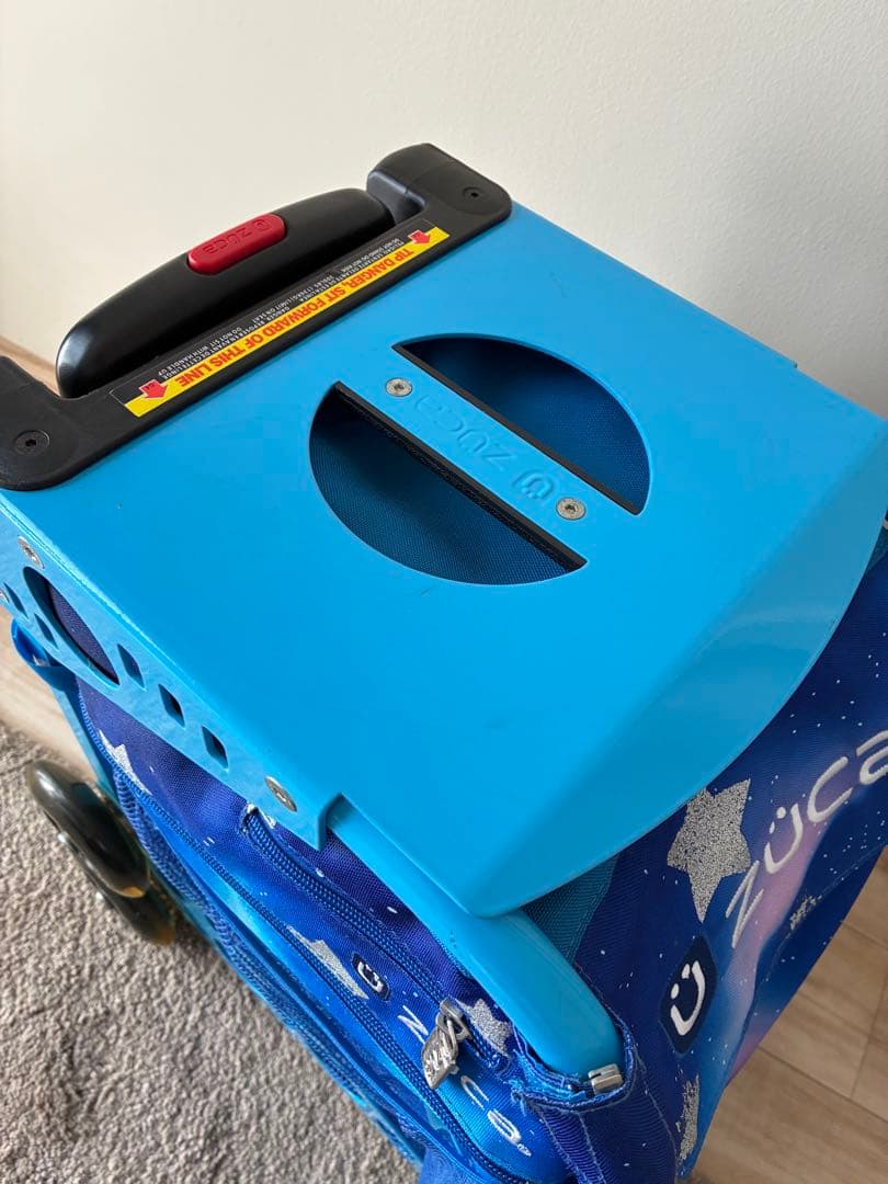 【美品】ZUCA ズーカ スポーツバッグ オーロラ 座れるキャリーケース