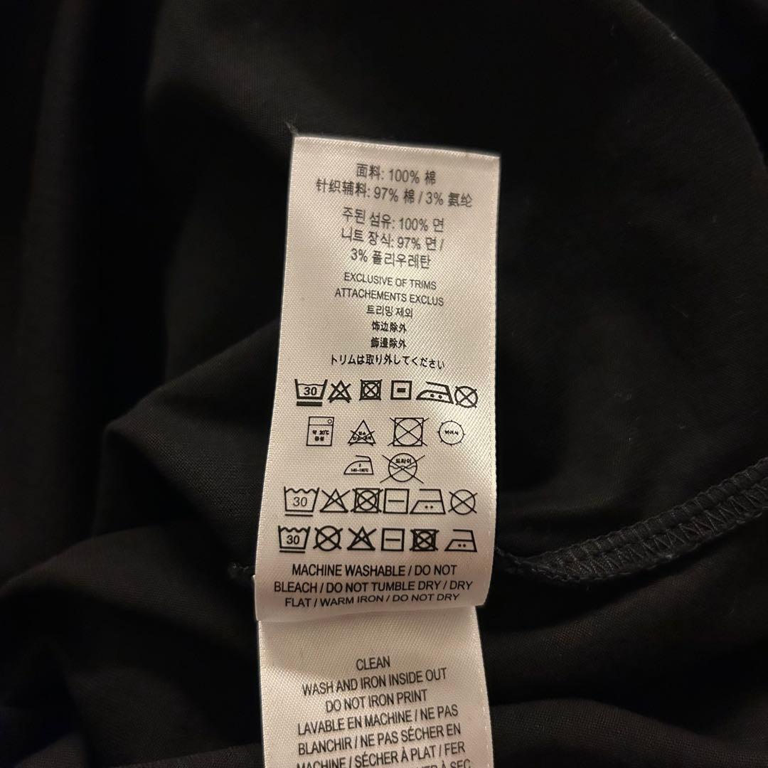 BURBERRY ブラック Tシャツ 半袖
