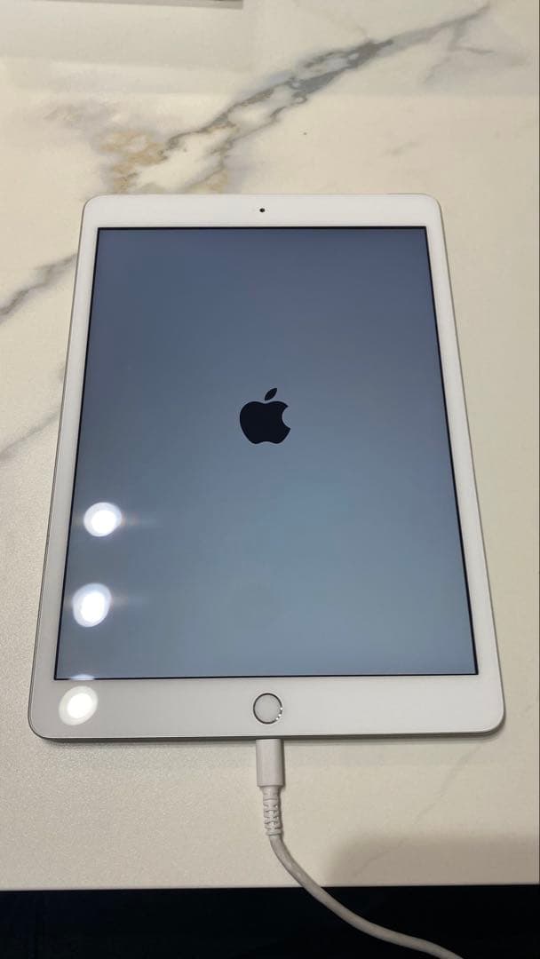 Apple iPad 第７世代　32GB ジャンク　リンゴループ