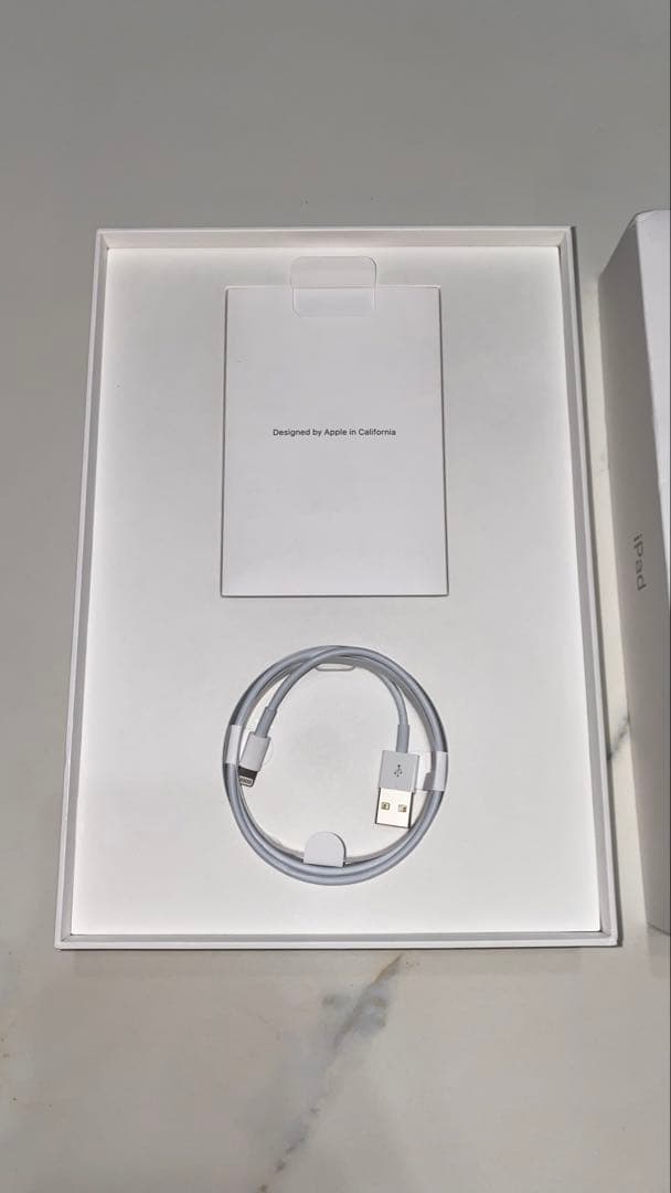 Apple iPad 第７世代　32GB ジャンク　リンゴループ