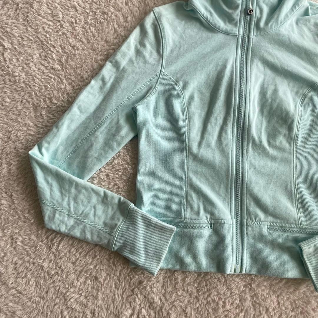 lululemon ルルレモン スカイブルー フーディーパーカー BD86