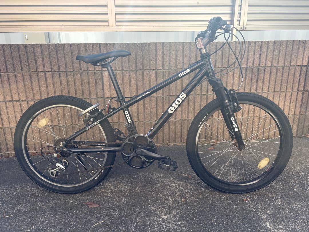 ジオス GIOS ジェノア 黒 ジュニア用自転車 22インチ