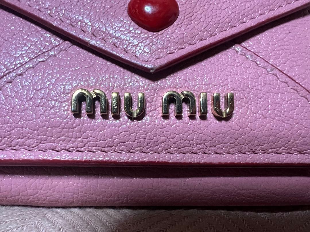 miu miu ミュウミュウ マドラス ラブレター 三つ折り財布