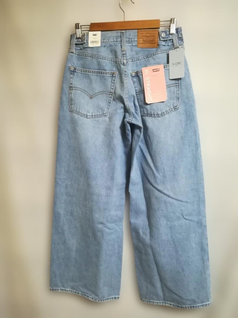 新品 Levi's SLOBE 別注 XL straight デニムパンツ 26