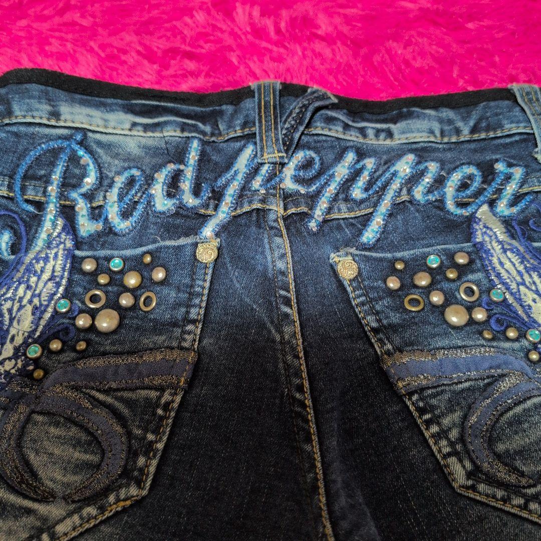 Redpepper ブルーの蝶の刺繍デニム