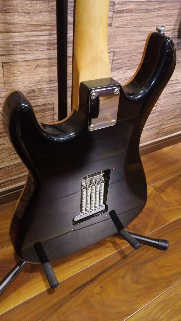 Mavisメイビス　リアピックアップDiMarzio dp103