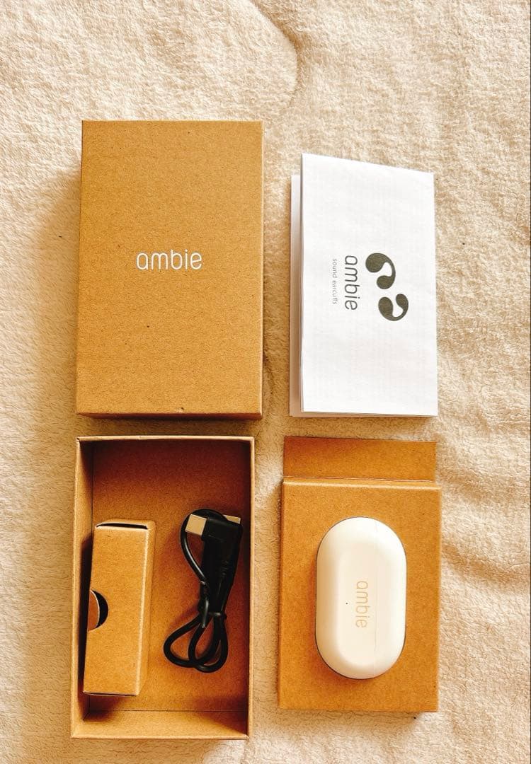【美品】ambie AM-TW01 sound earcuffs (Latte)