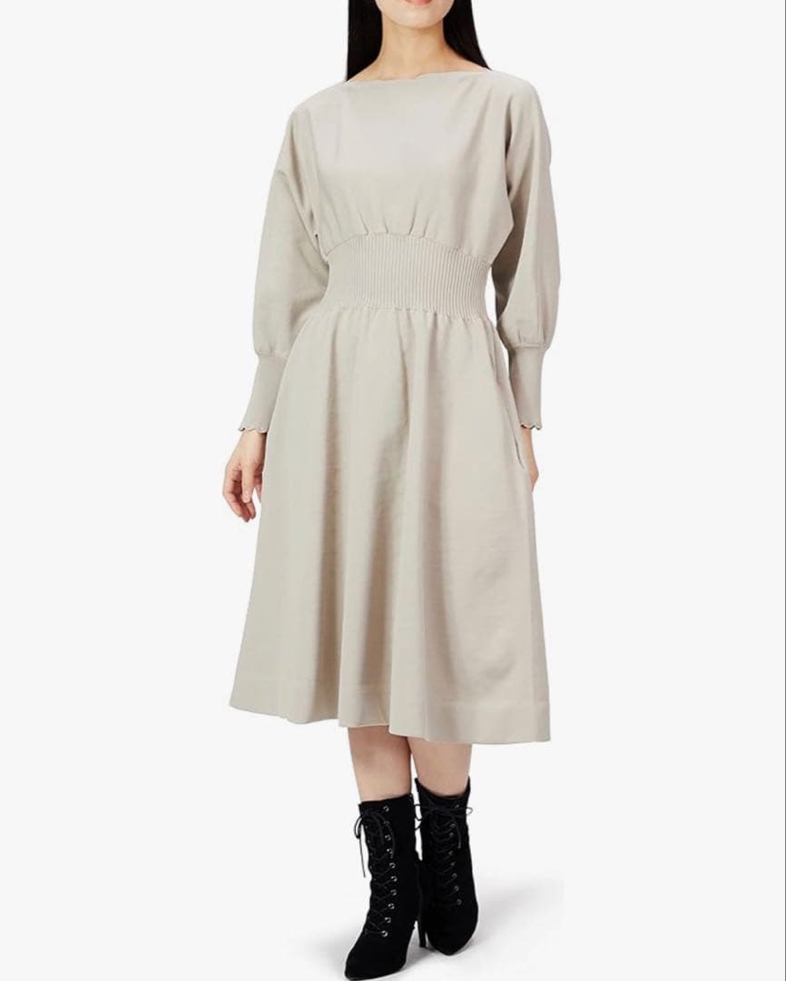 [セルフォード] スカラップニットワンピース　美品　最終お値下げ！