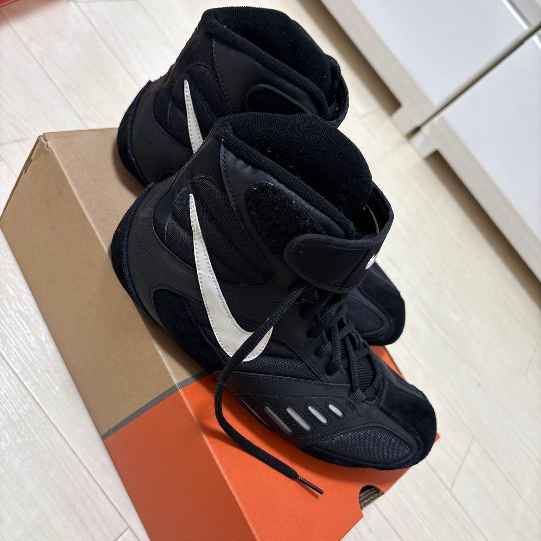 NIKE Speedsweep V ボクシングシューズ US9 27cm 白黒