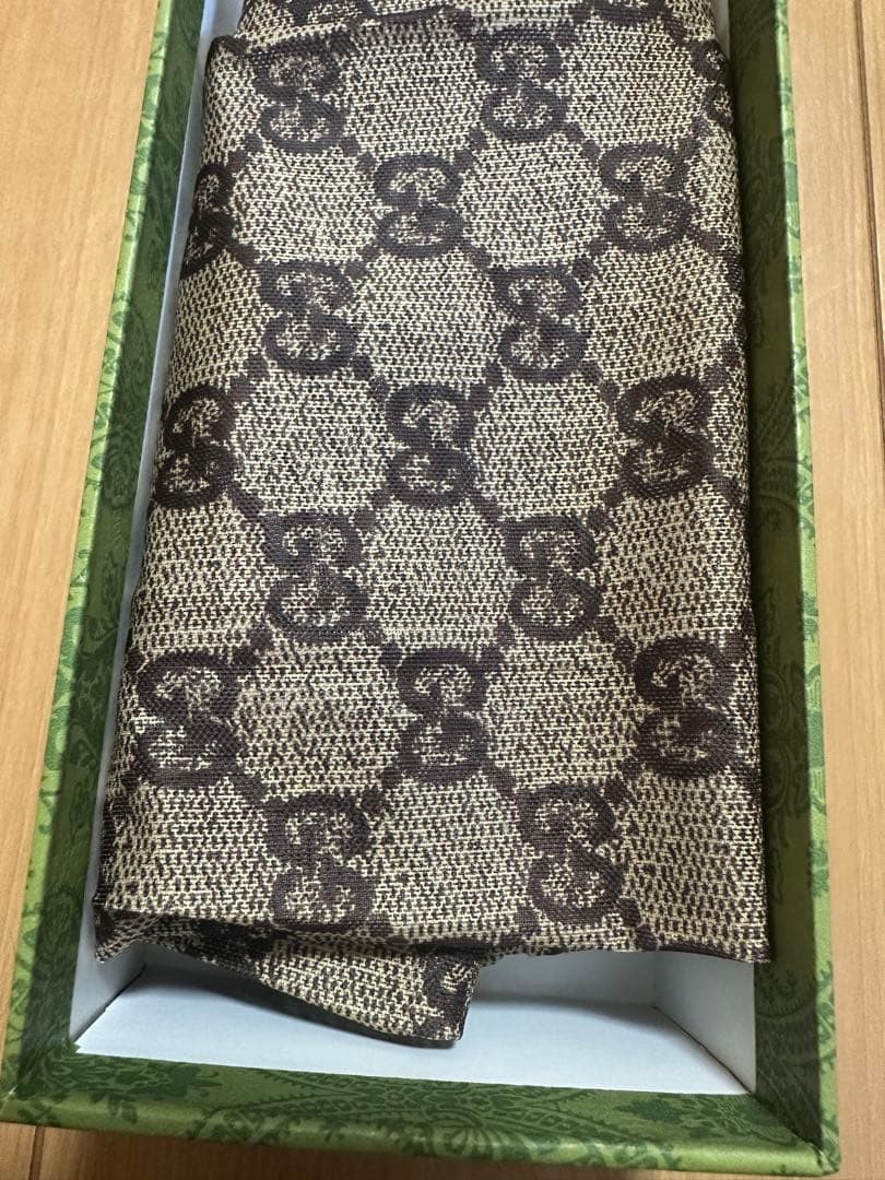 GUCCI GG ロゴタイツ 肌色