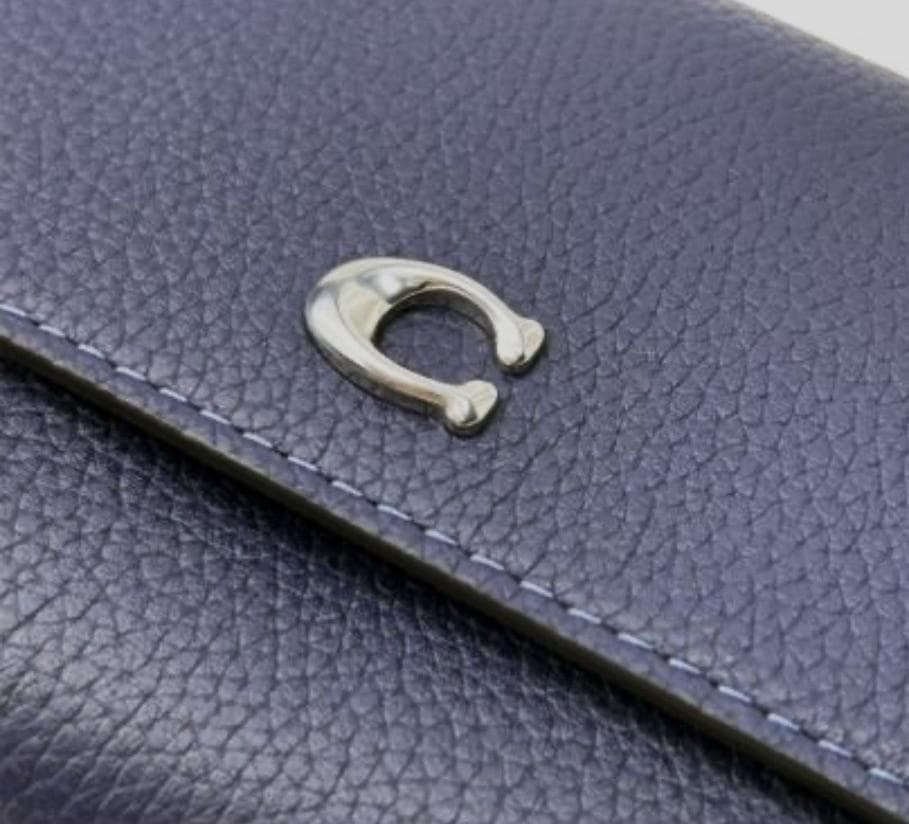 COACHコーチエッセンシャル ミディアム フラップ ウォレット三 つ折り財布