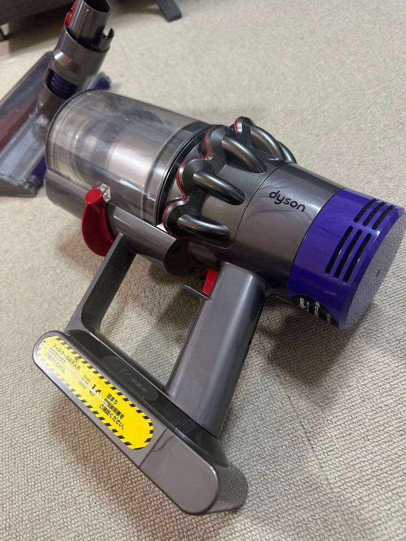 【格安】 Dyson ダイソン V10 掃除機