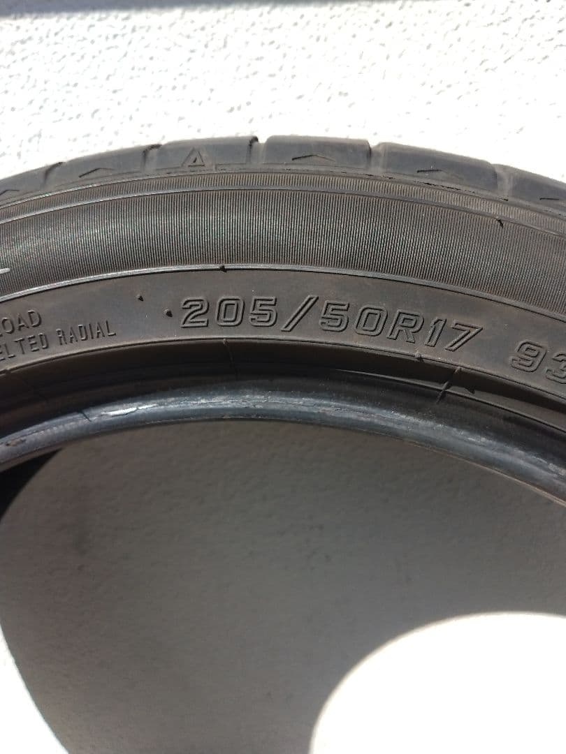 マイキ～♪ 限定sale!!205/50R17 DUNLOP　タイヤ2本①