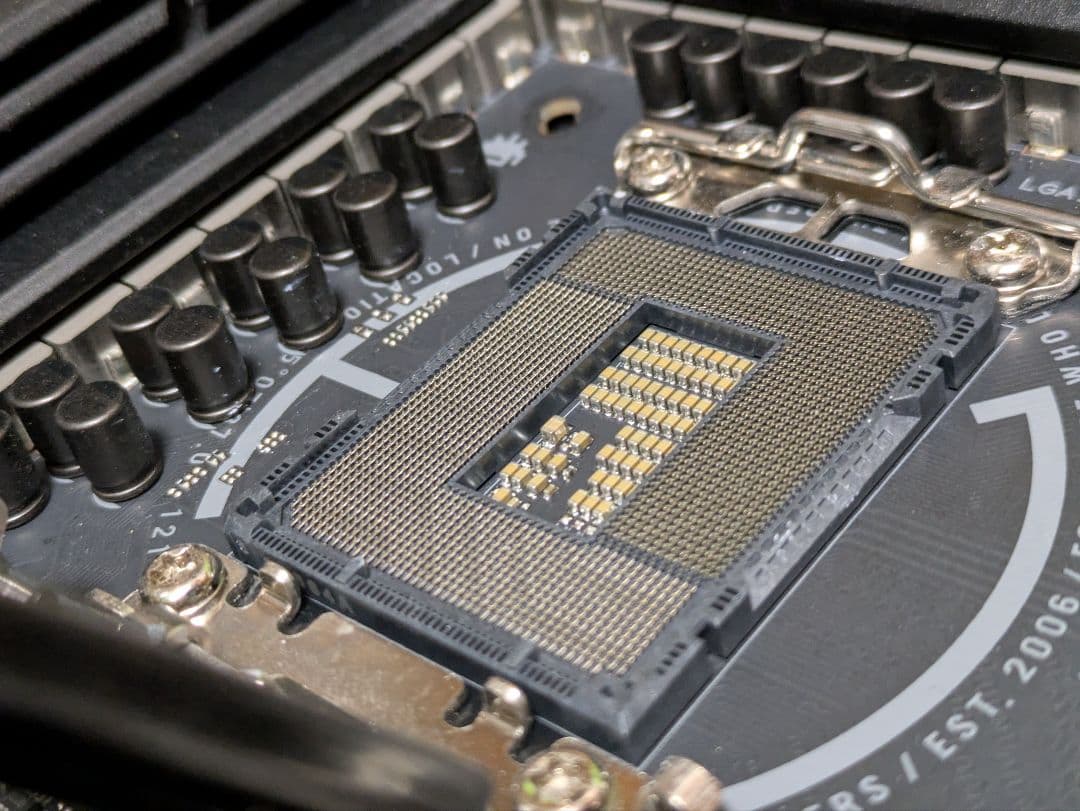 L*a様 ROG STRIX B760-F GAMING WIFI マザーボード