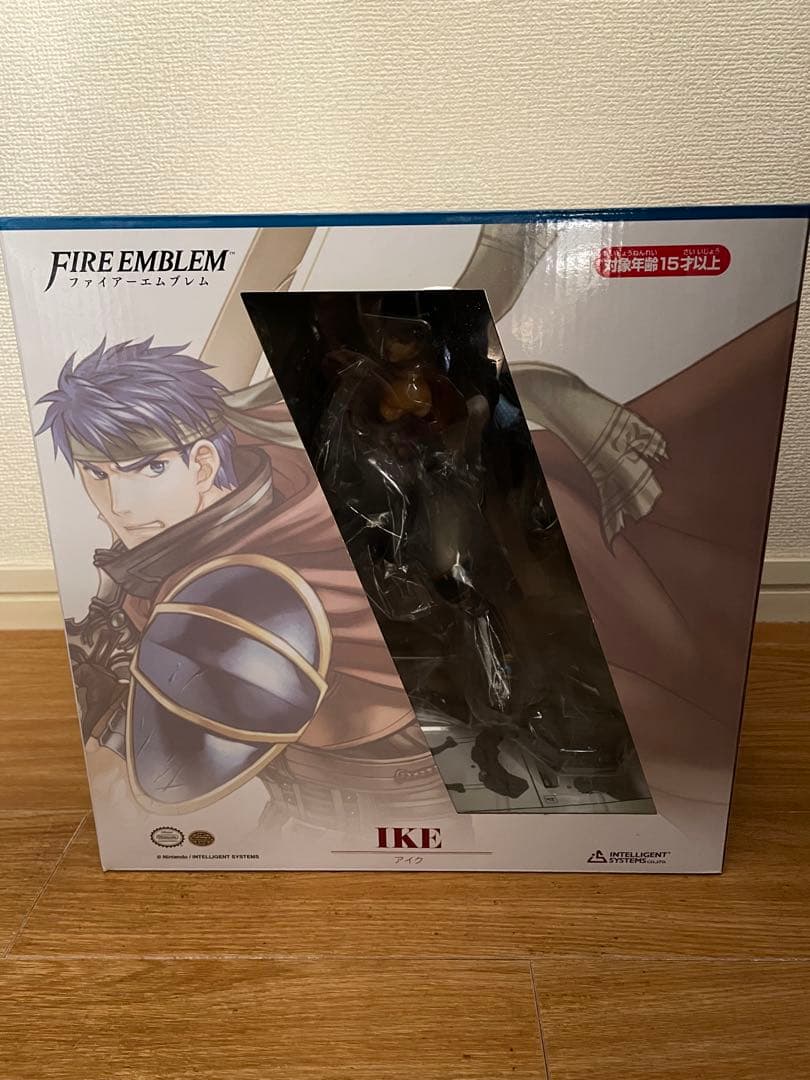 ファイアーエムブレム 暁の女神 1/7スケールフィギュア アイク 未開封品