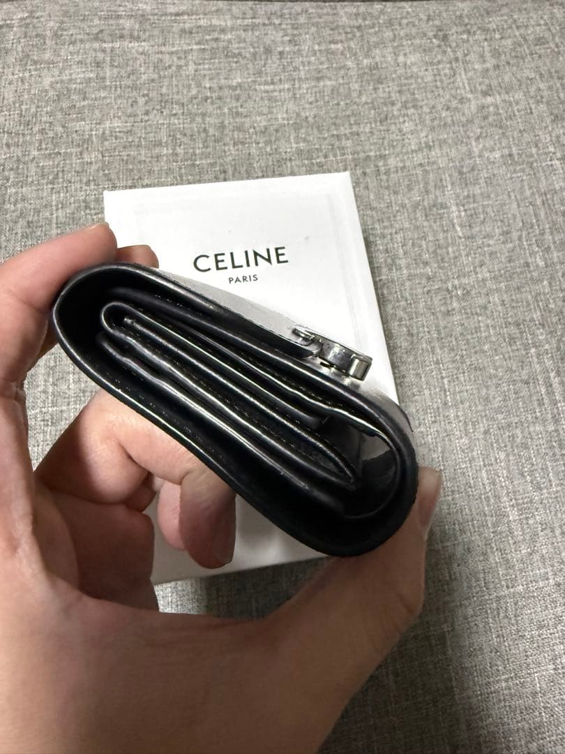 CELINE ブラック 三つ折り財布　シルバー