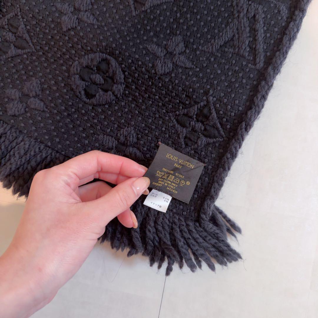 LOUIS VUITTON（ルイ・ヴィトン）マフラー エシャルプ・ロゴマニア