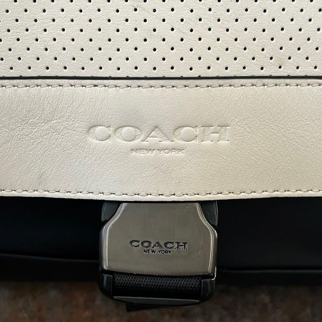 coach ショルダーバッグ メッセンジャーバッグ クロスバッグ 黒白
